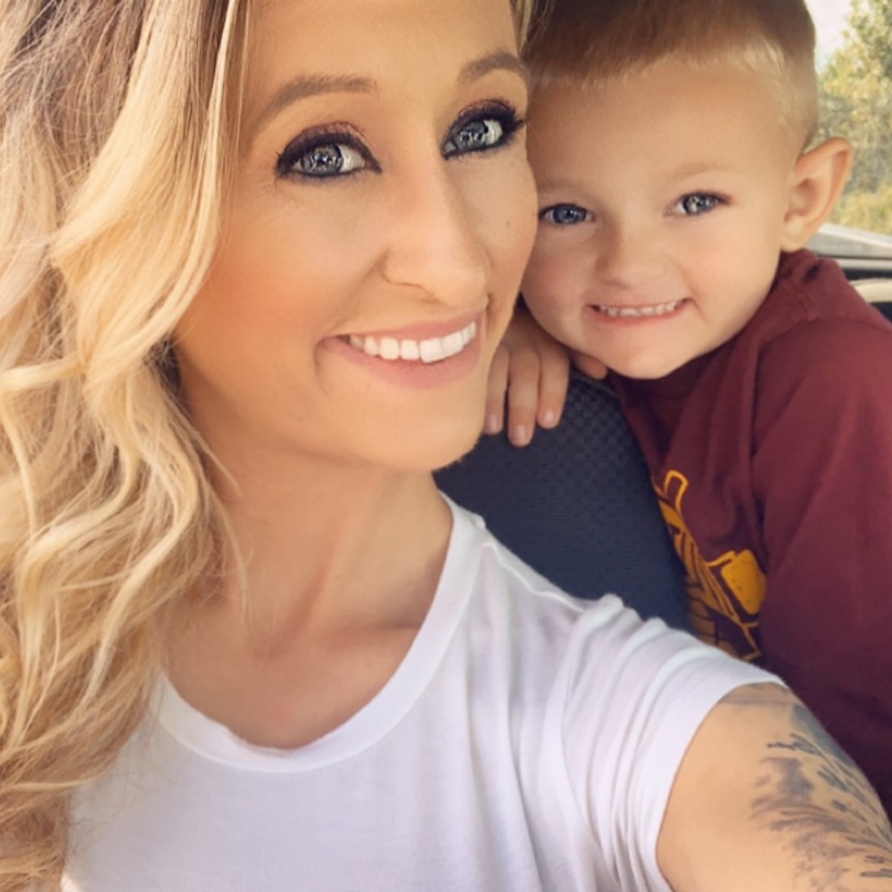 Meet your Posher, Taryn